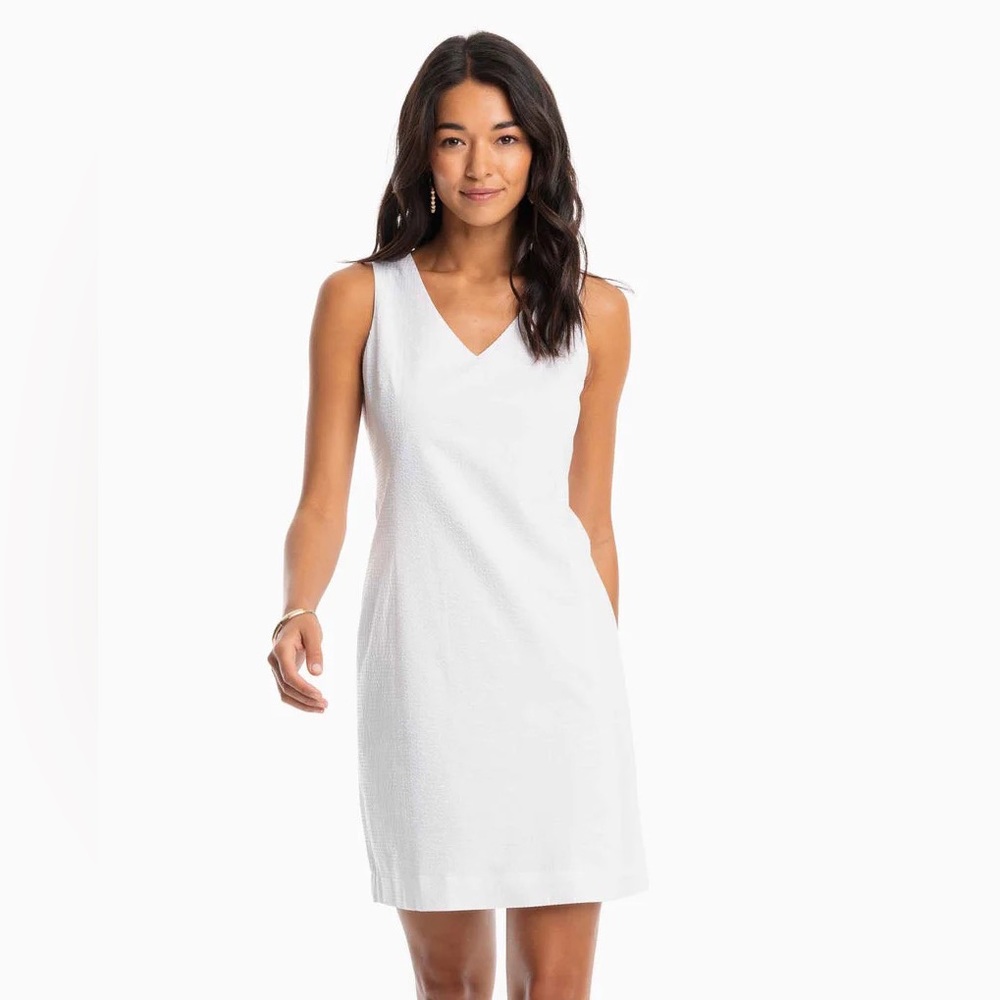 Southern Tide Baxlee Seesucker Dress in white. Size 4
